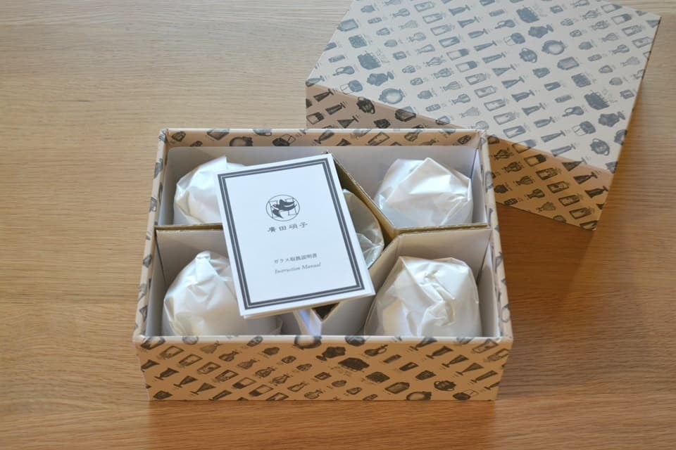 贈り物にも最適な大正浪漫硝子「冷茶・五客揃え」<廣田硝子>