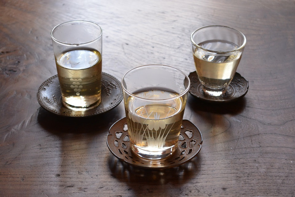 茶托×冷茶(使用イメージ)<鈴木盛久工房>