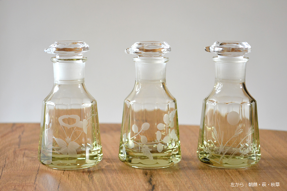 朝顔・萩・秋草 (江戸花切子 しょうゆ差し) <廣田硝子> | 暮らしのほとり舎