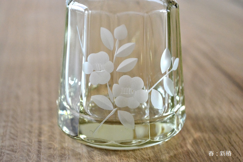 江戸花切子 しょうゆ差し (新椿) <廣田硝子> | 暮らしのほとり舎