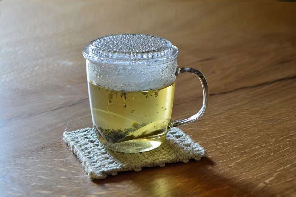 深さのある茶漉しなのでちょっとだけお茶を飲みたい時でも少量の茶葉で無駄なく淹れることが出来ます